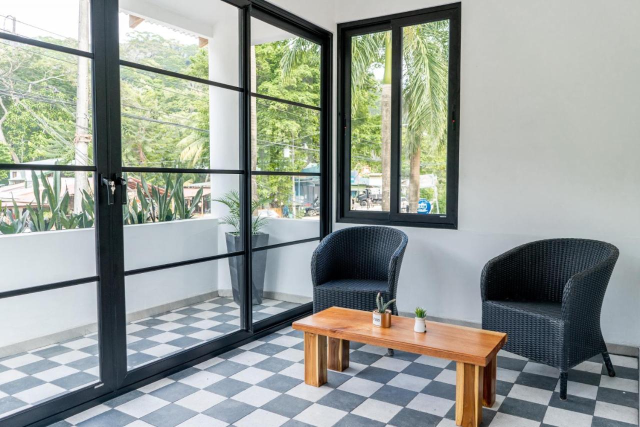Plaza Royal Apartments Playa Santa Teresa  Екстериор снимка